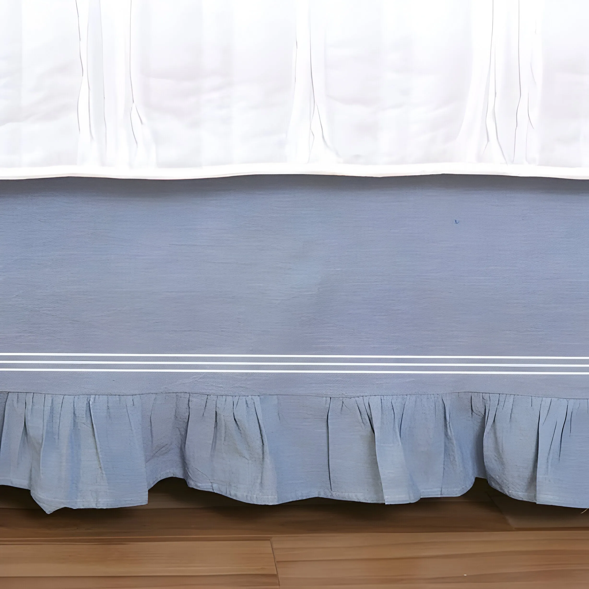 200TC Yarn Dyed Chambray Indigo Blue Triple Embroidery Ruffle Bed Skirt