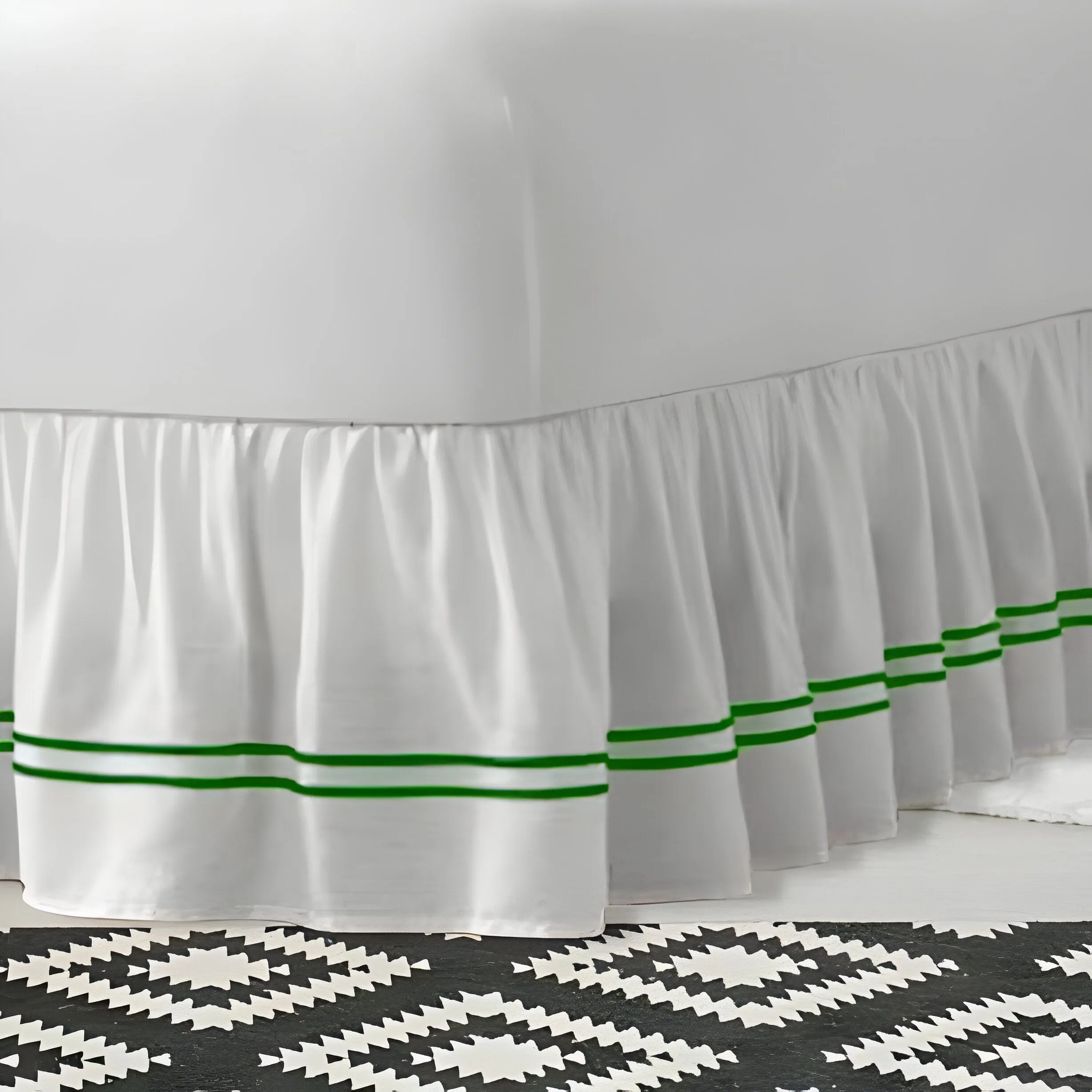 400TC Sateen Solid Cotton Double Embroidered Gathered Bed Skirt