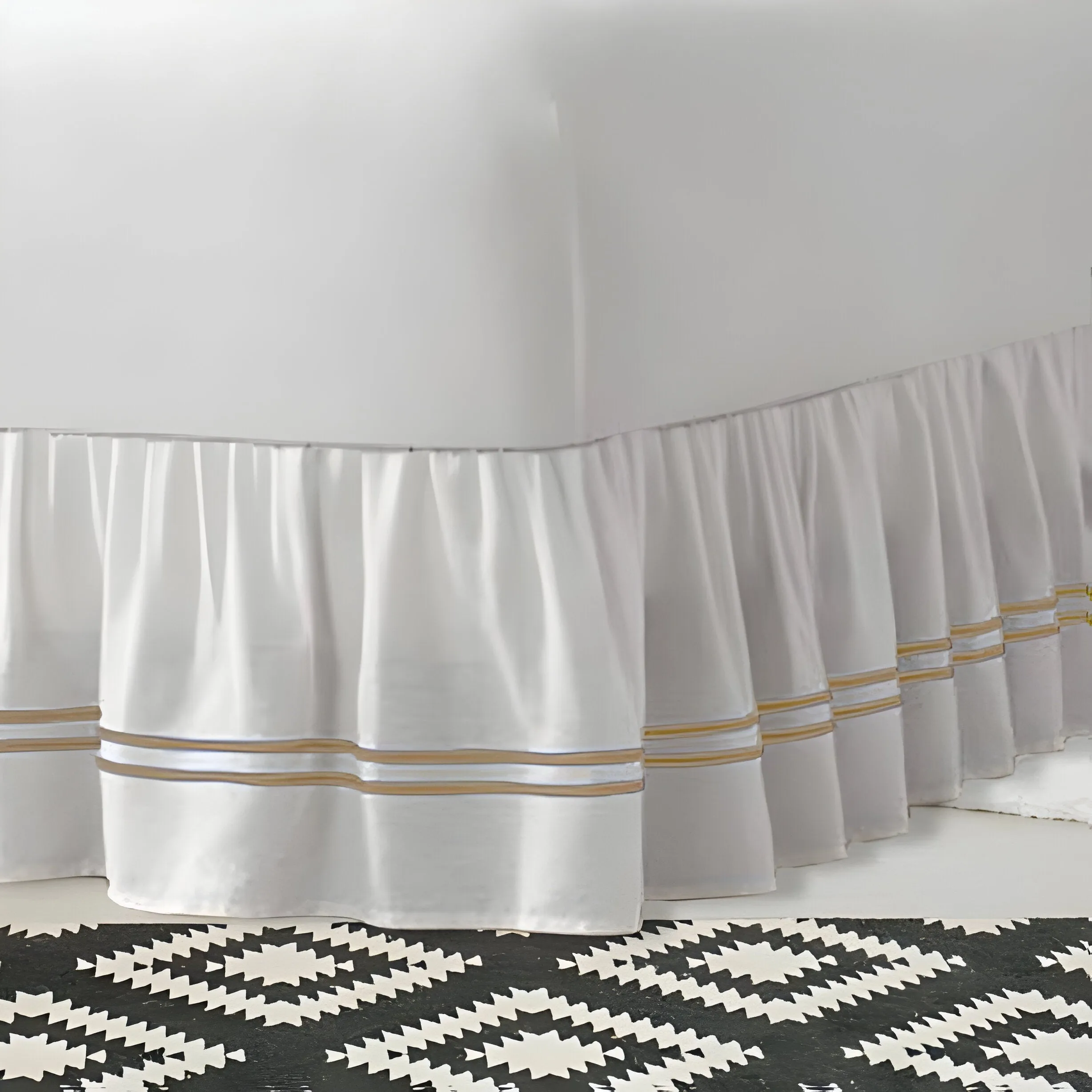400TC Sateen Solid Cotton Double Embroidered Gathered Bed Skirt