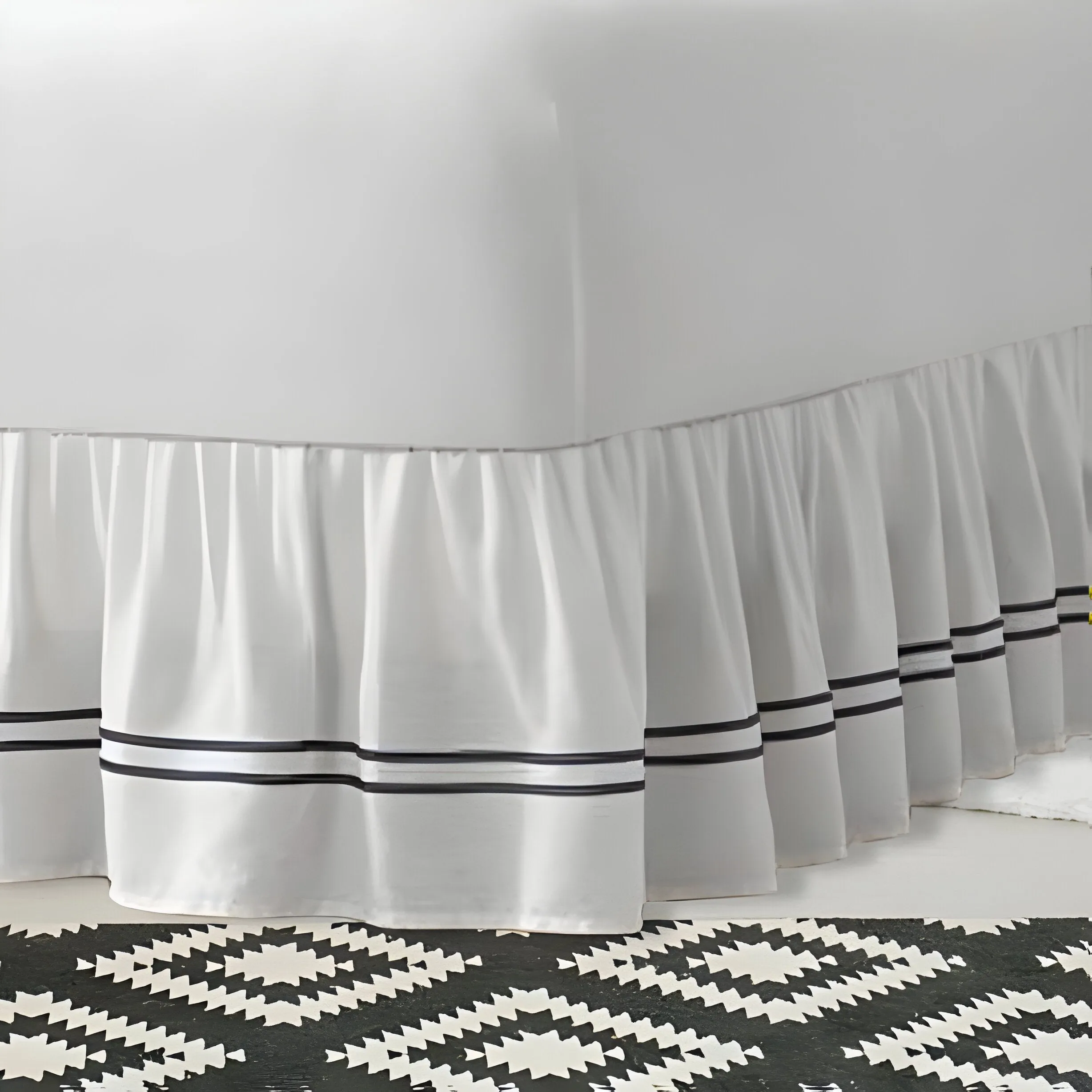 400TC Sateen Solid Cotton Double Embroidered Gathered Bed Skirt