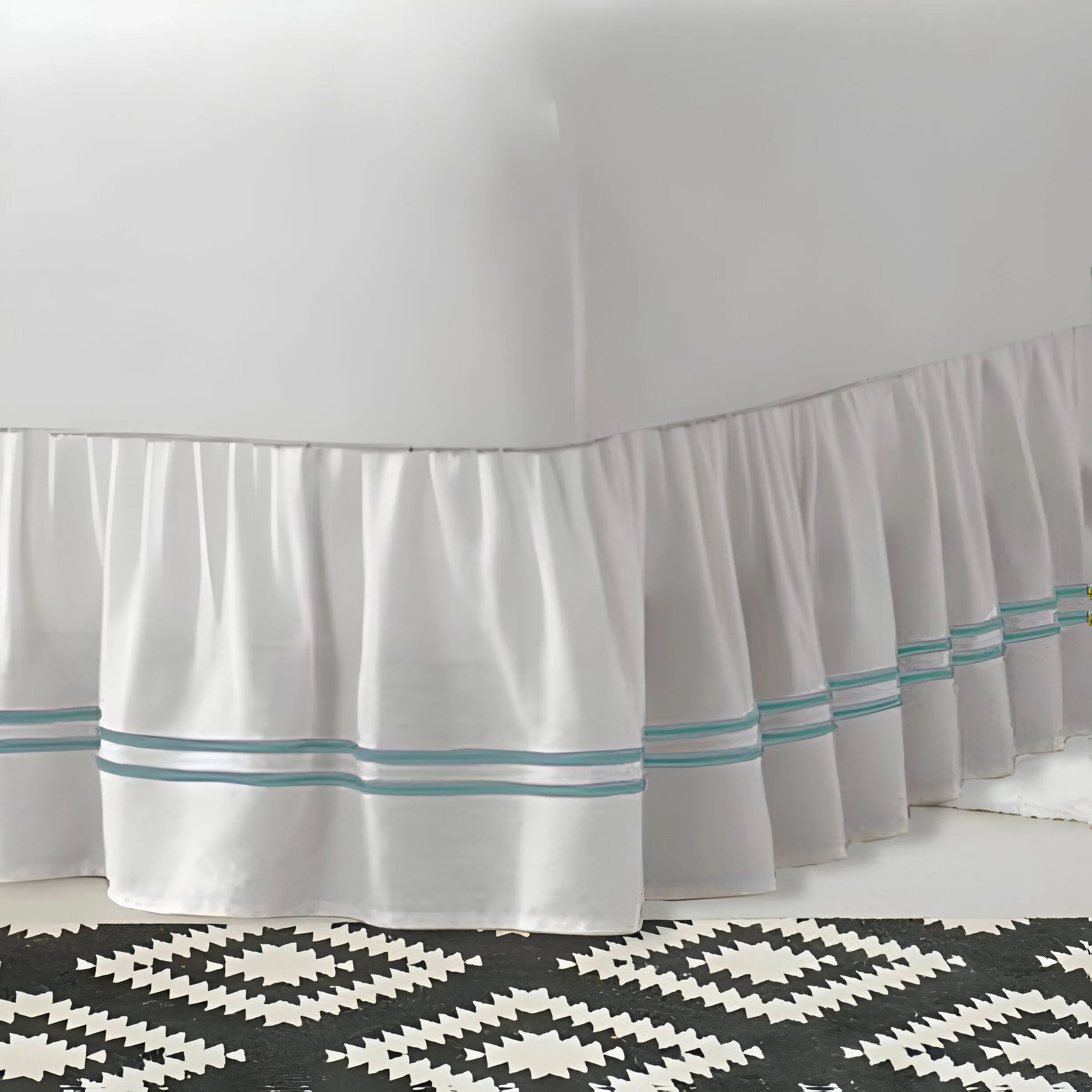 400TC Sateen Solid Cotton Double Embroidered Gathered Bed Skirt