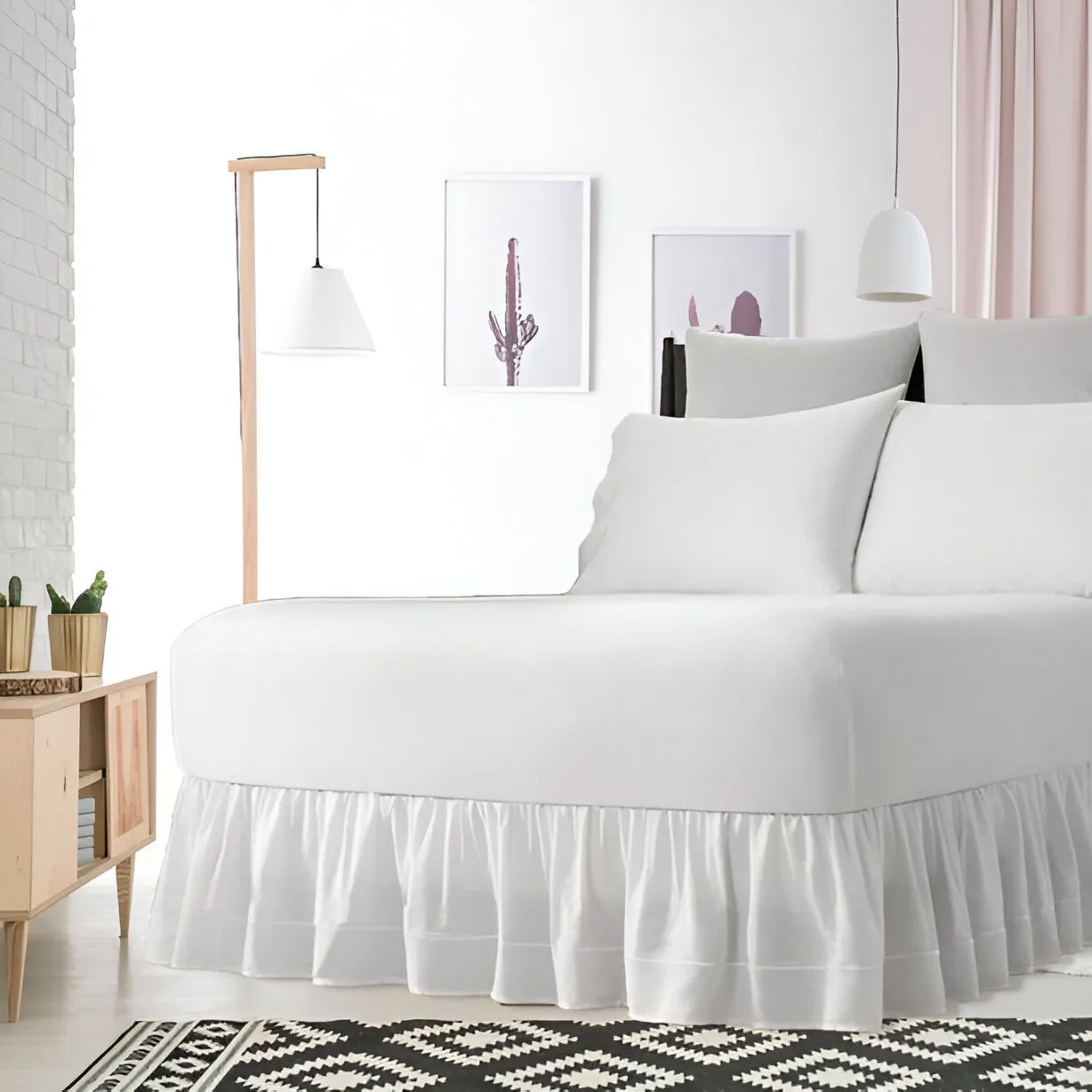 400TC Sateen Solid Cotton Single Embroidered Gathered Bed Skirt
