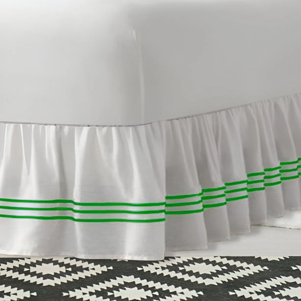 400TC Sateen Solid Cotton Triple Embroidered Gathered Bed Skirt