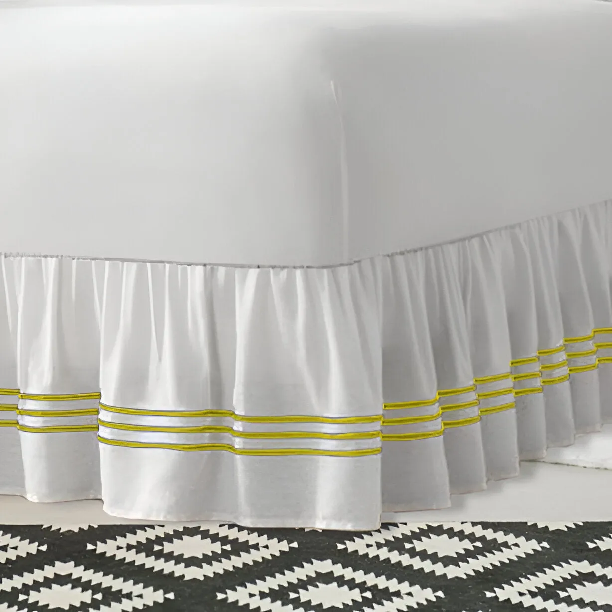 400TC Sateen Solid Cotton Triple Embroidered Gathered Bed Skirt