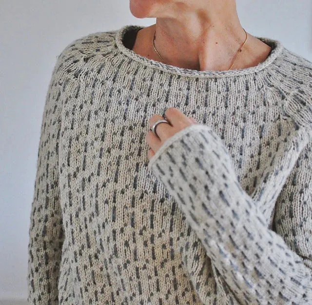 Amelia Elegant Knit Pullover