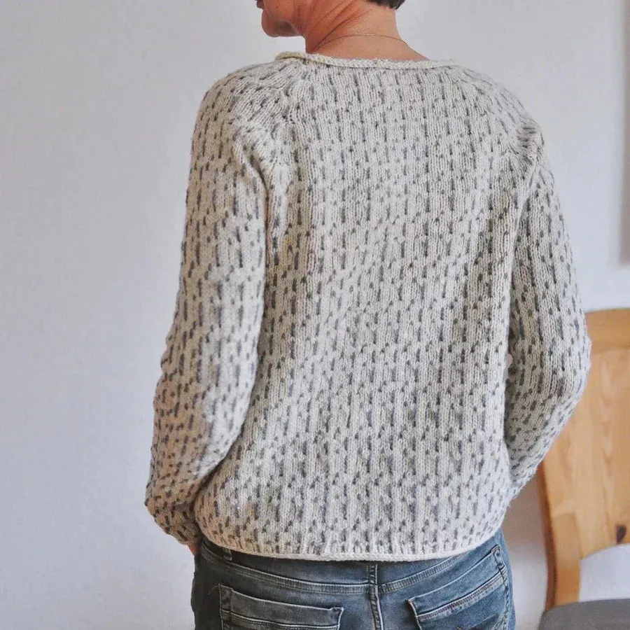Amelia Elegant Knit Pullover