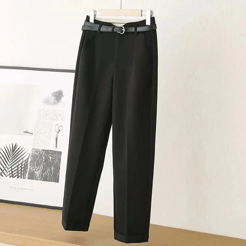 Amilia - elegant pants for spring