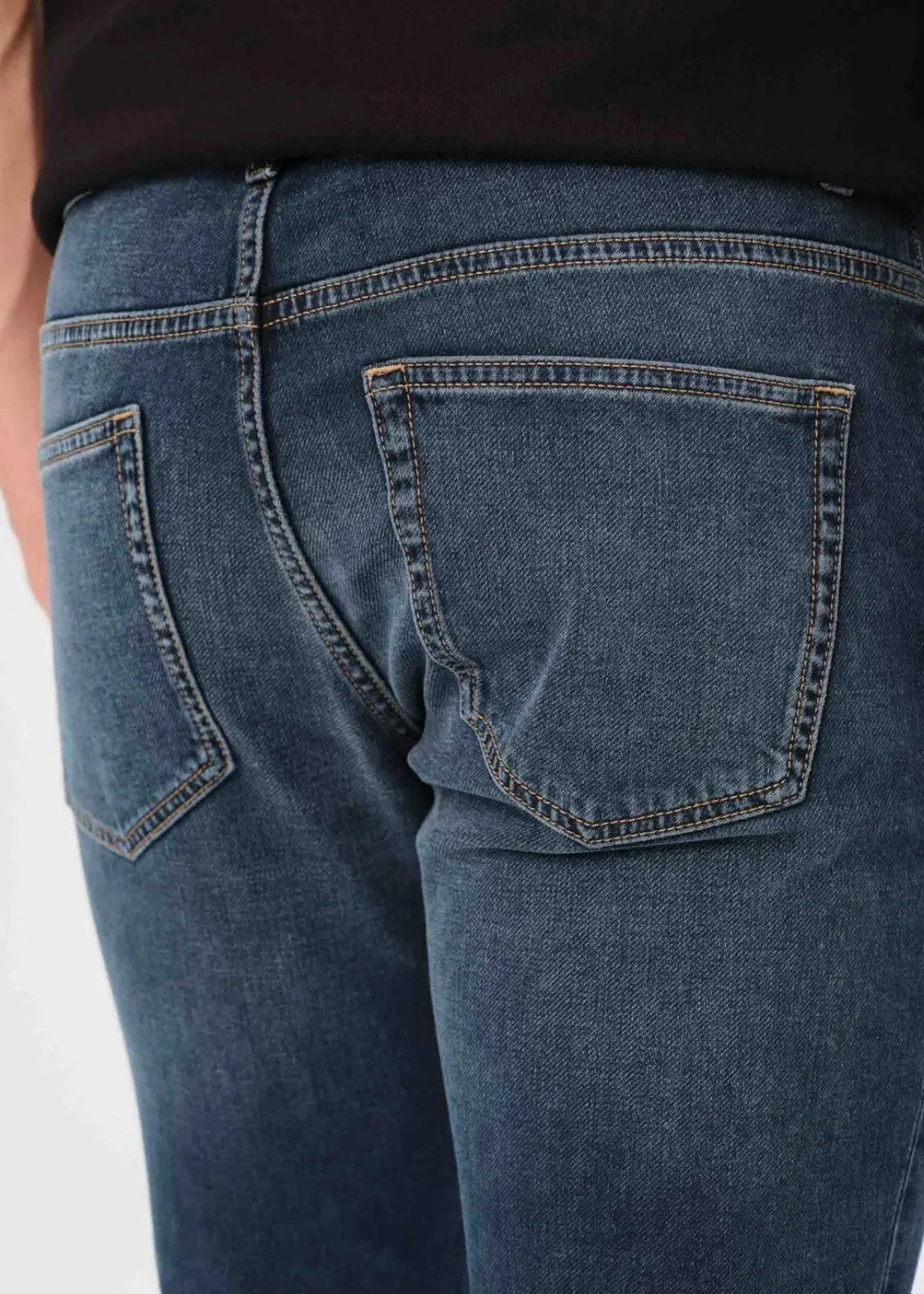 AMS Slim Jeans in Porter