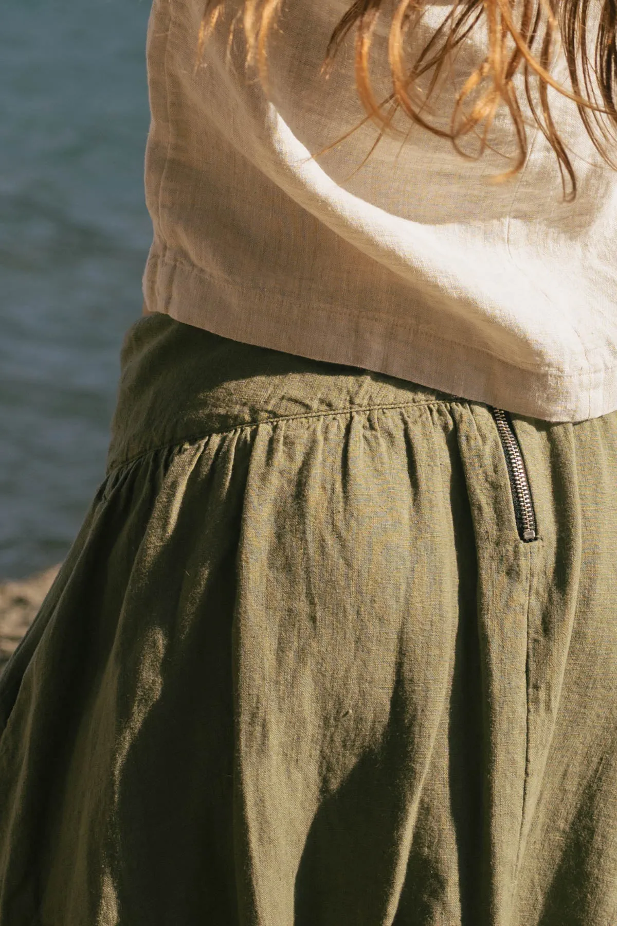 August - Linen Skirt in Khaki