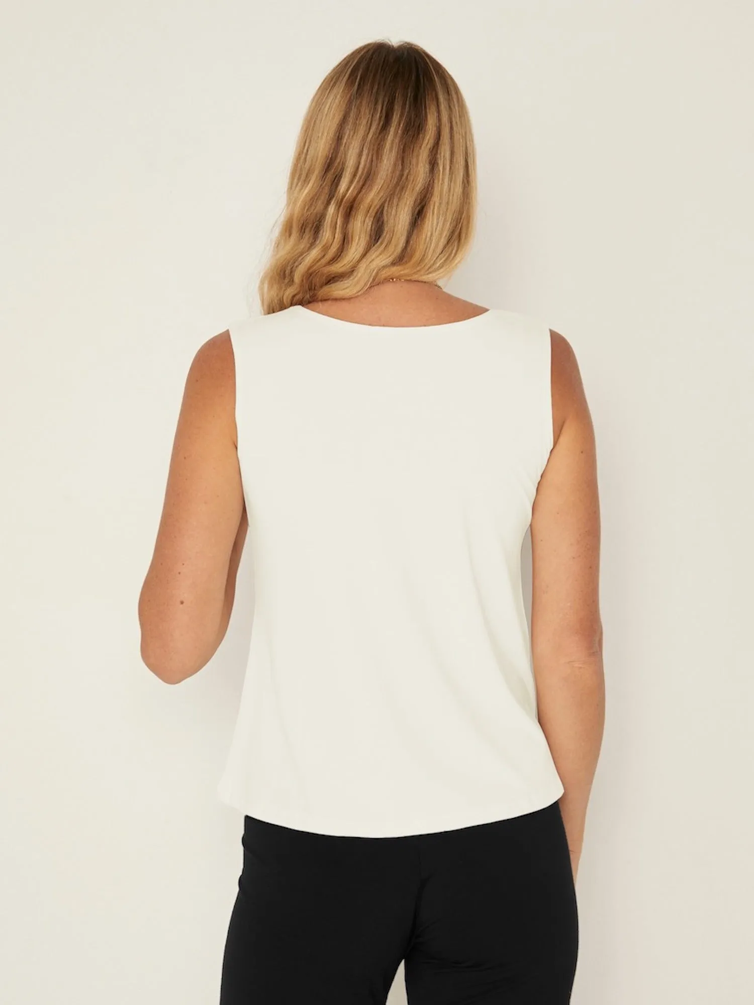 Bamboo Boat Neck Singlet - Cream