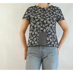 Black pre-owned thick cotton tee shirt with bicycle print size XS (fits 6-8)