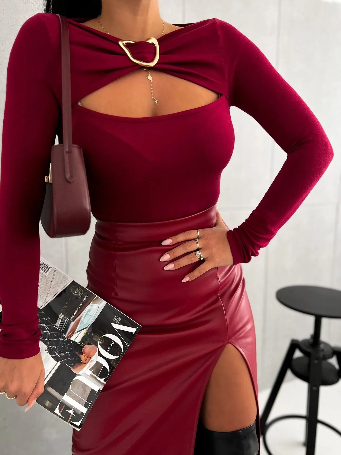 Bold Hollow-Out Detail Long Sleeve Knit Top