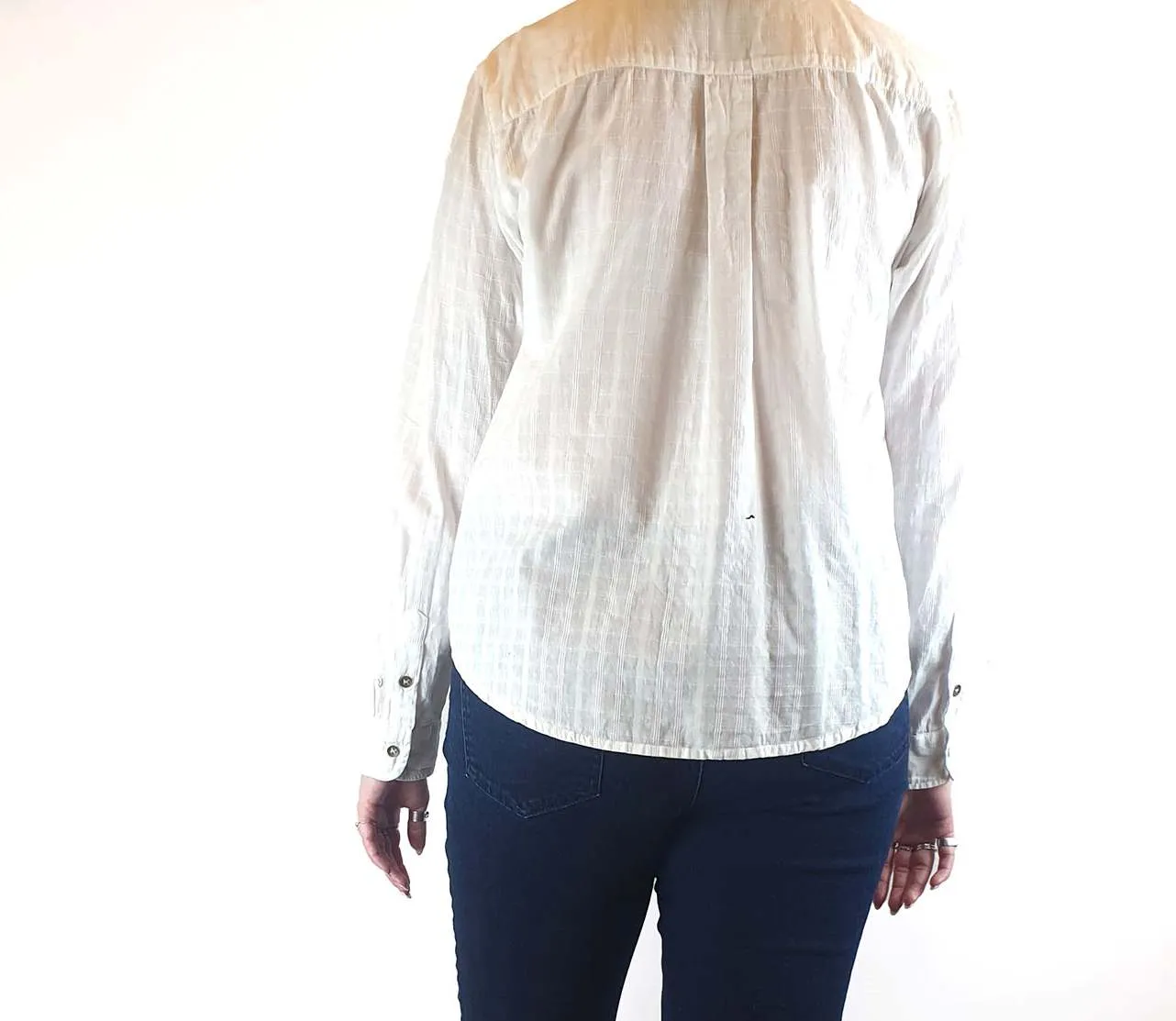 Boom Shankar white shirt best fits 12