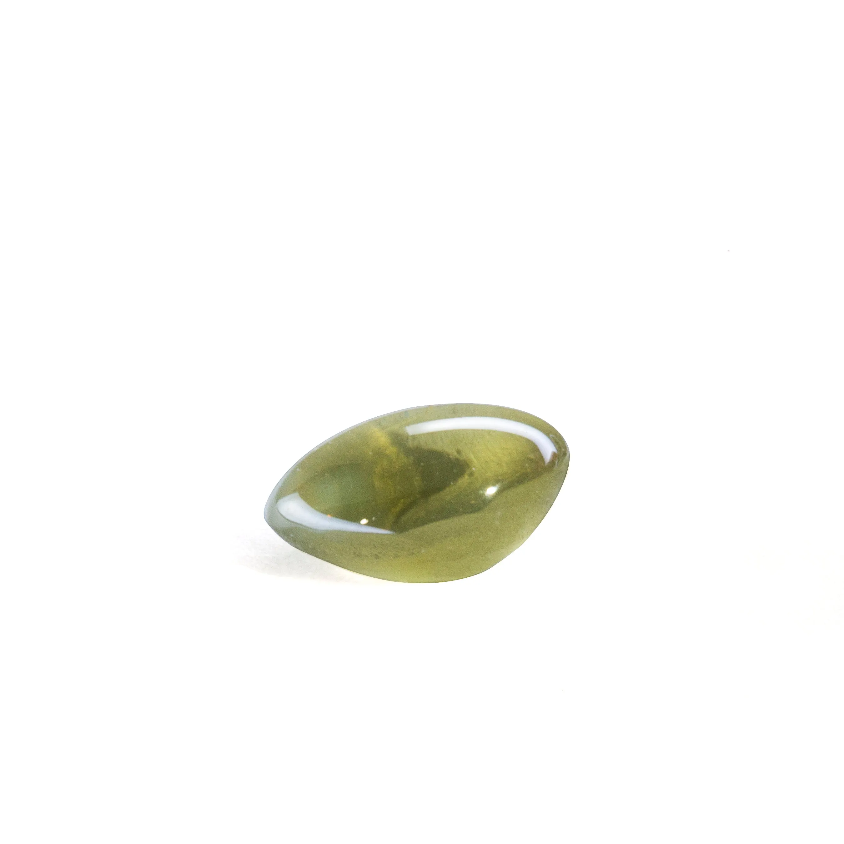 Cat's Eye Chrysoberyl 2.82 carat Gemstone Cabochon