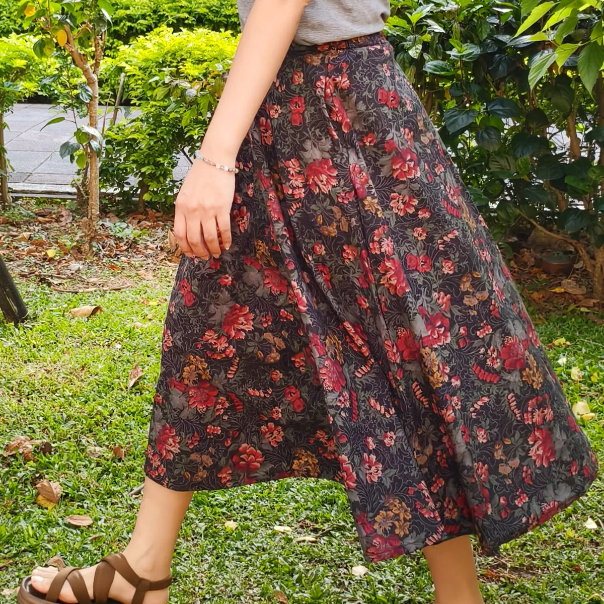 Crimson Flower-Handmade Circle Skirt