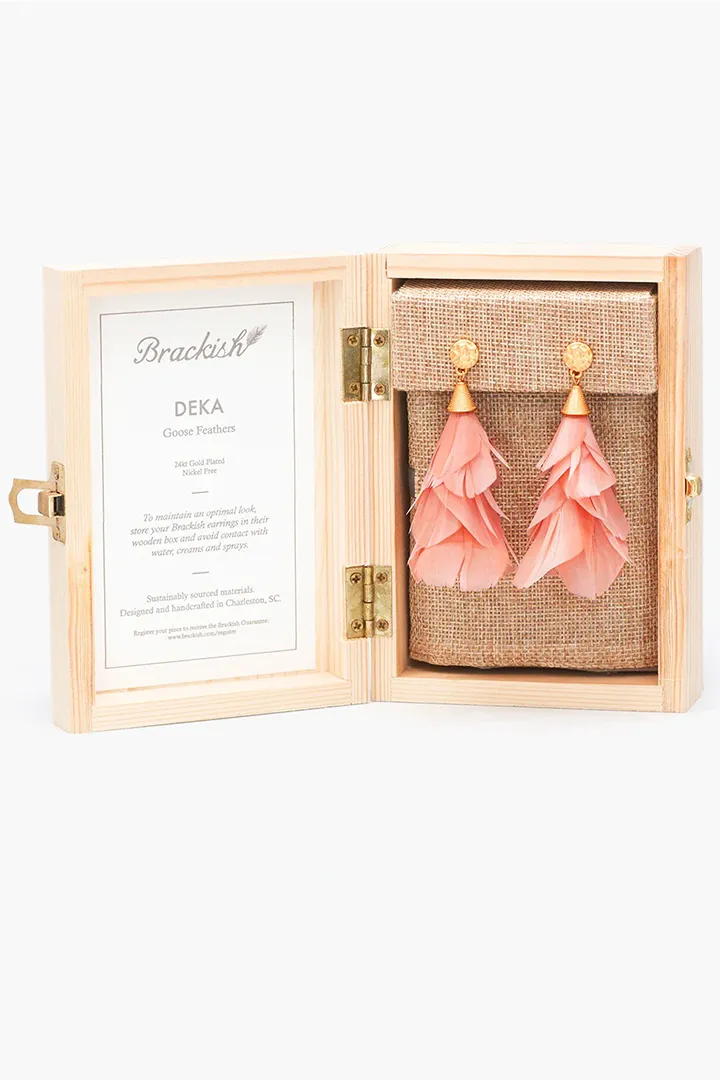 DEKA FEATHER EARRINGS