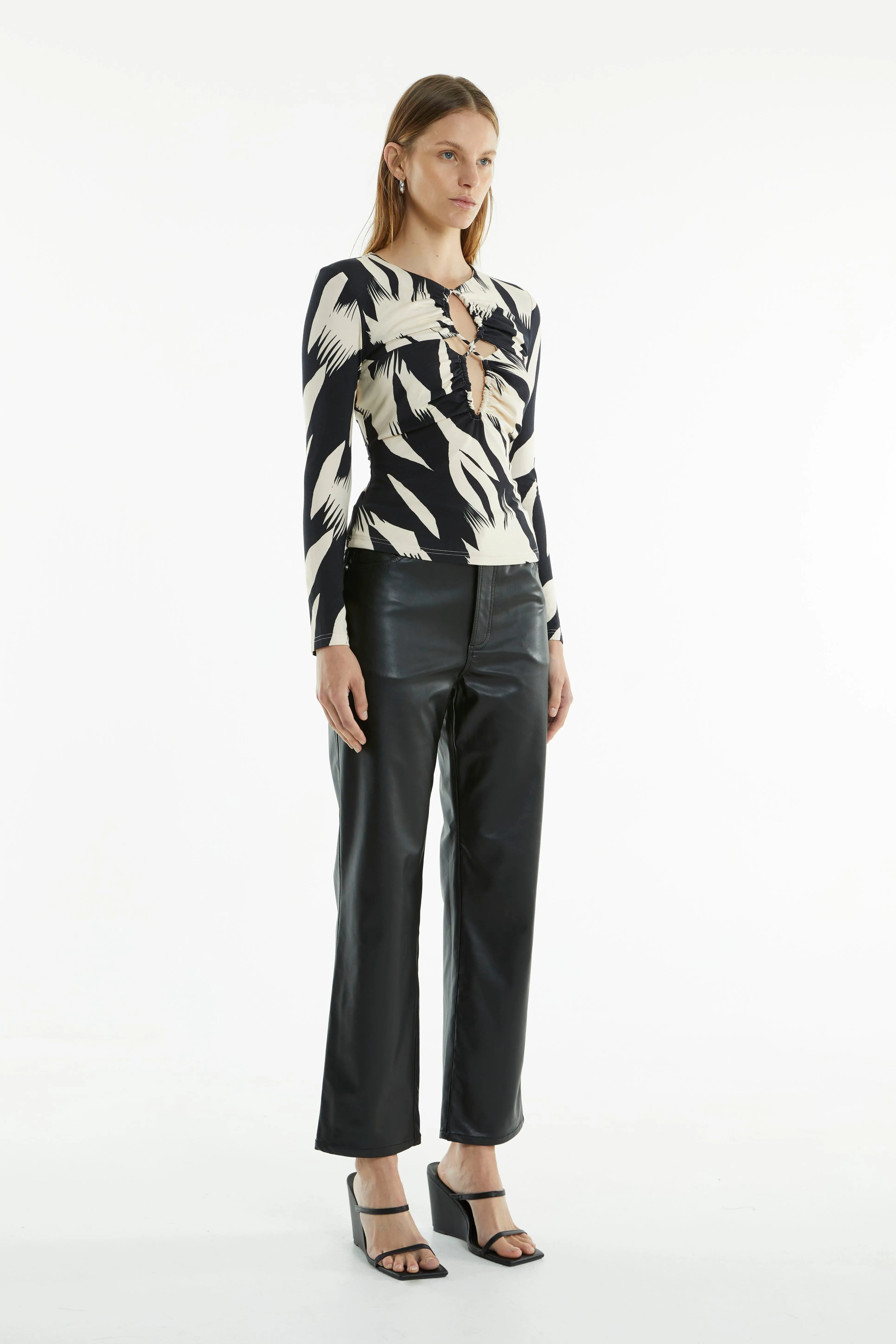 DRIFTER LS TOP | FEATHER PRINT