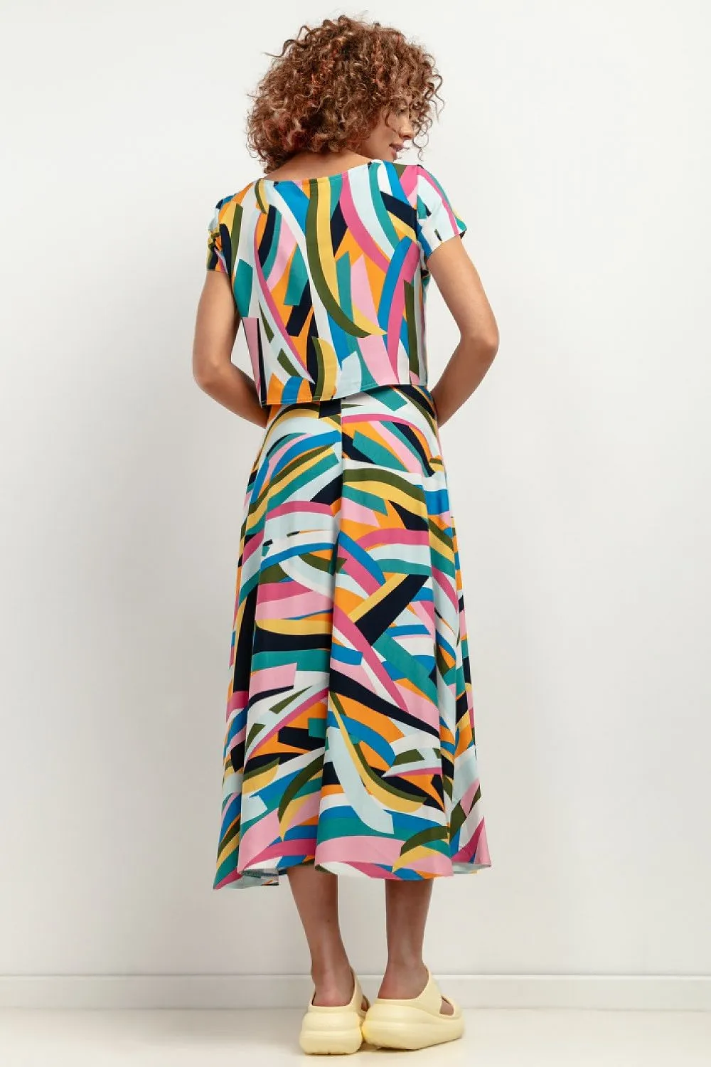 Elegant Patterned Maxi Skirt