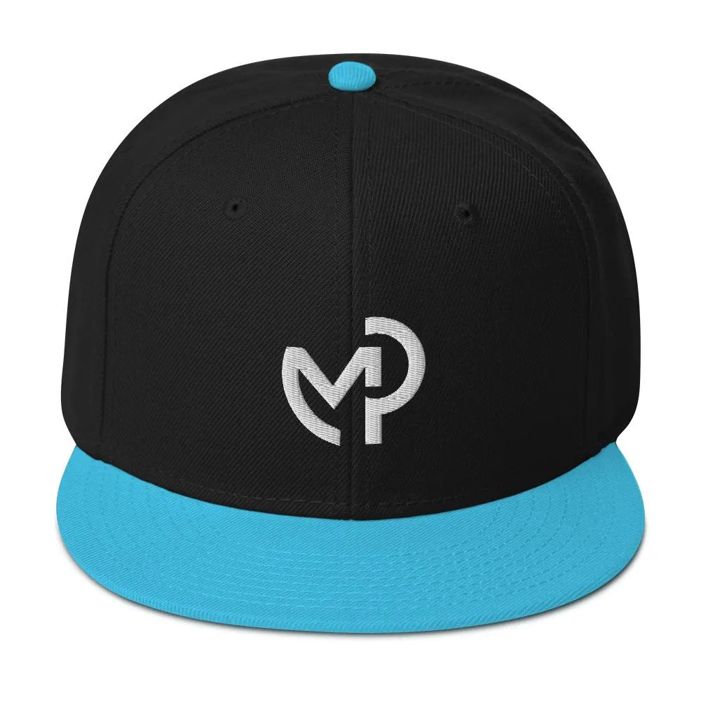 EMBROIDERED SNAPBACK HAT