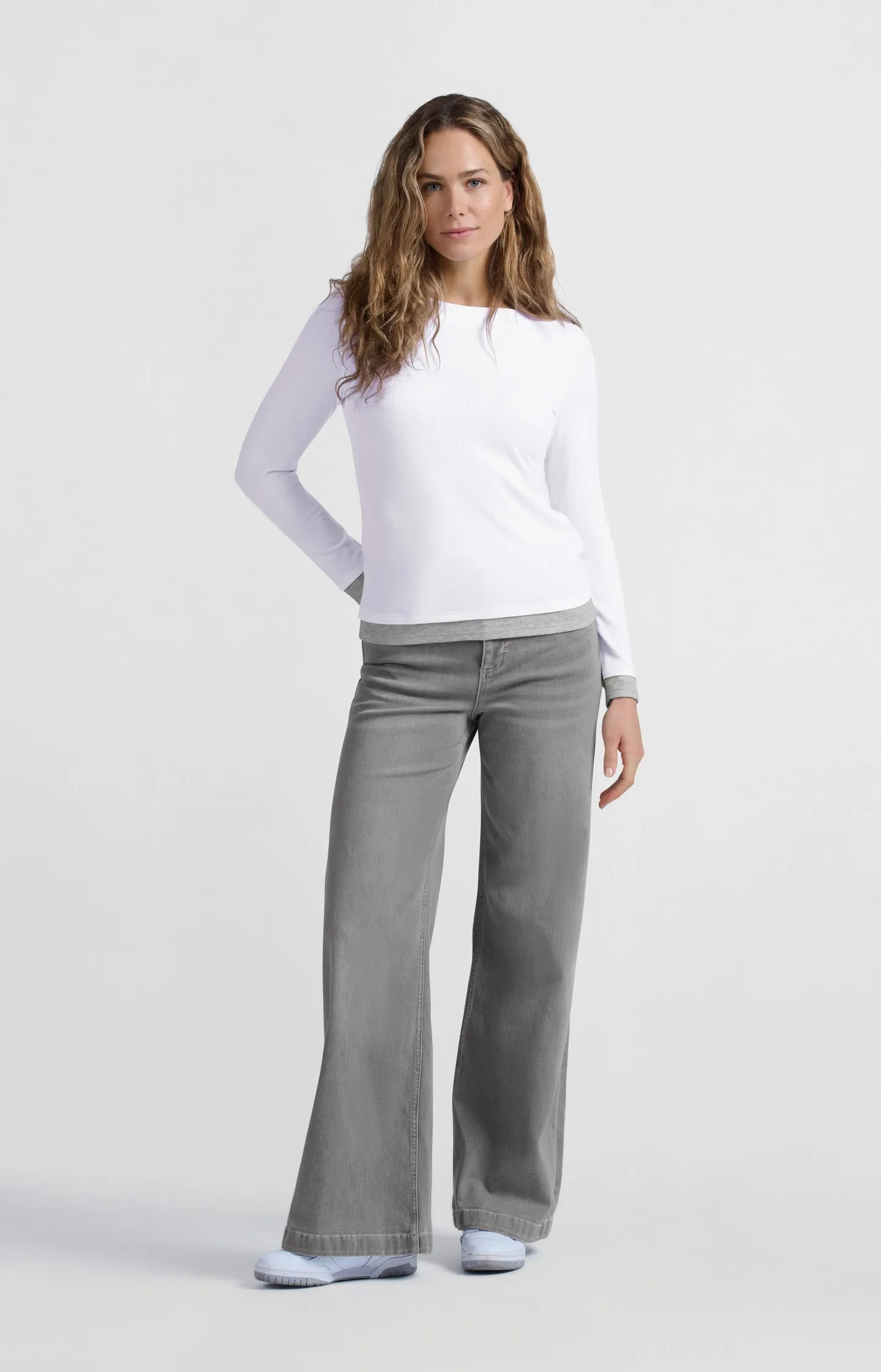 Faux double-layered top with contrasting trim details