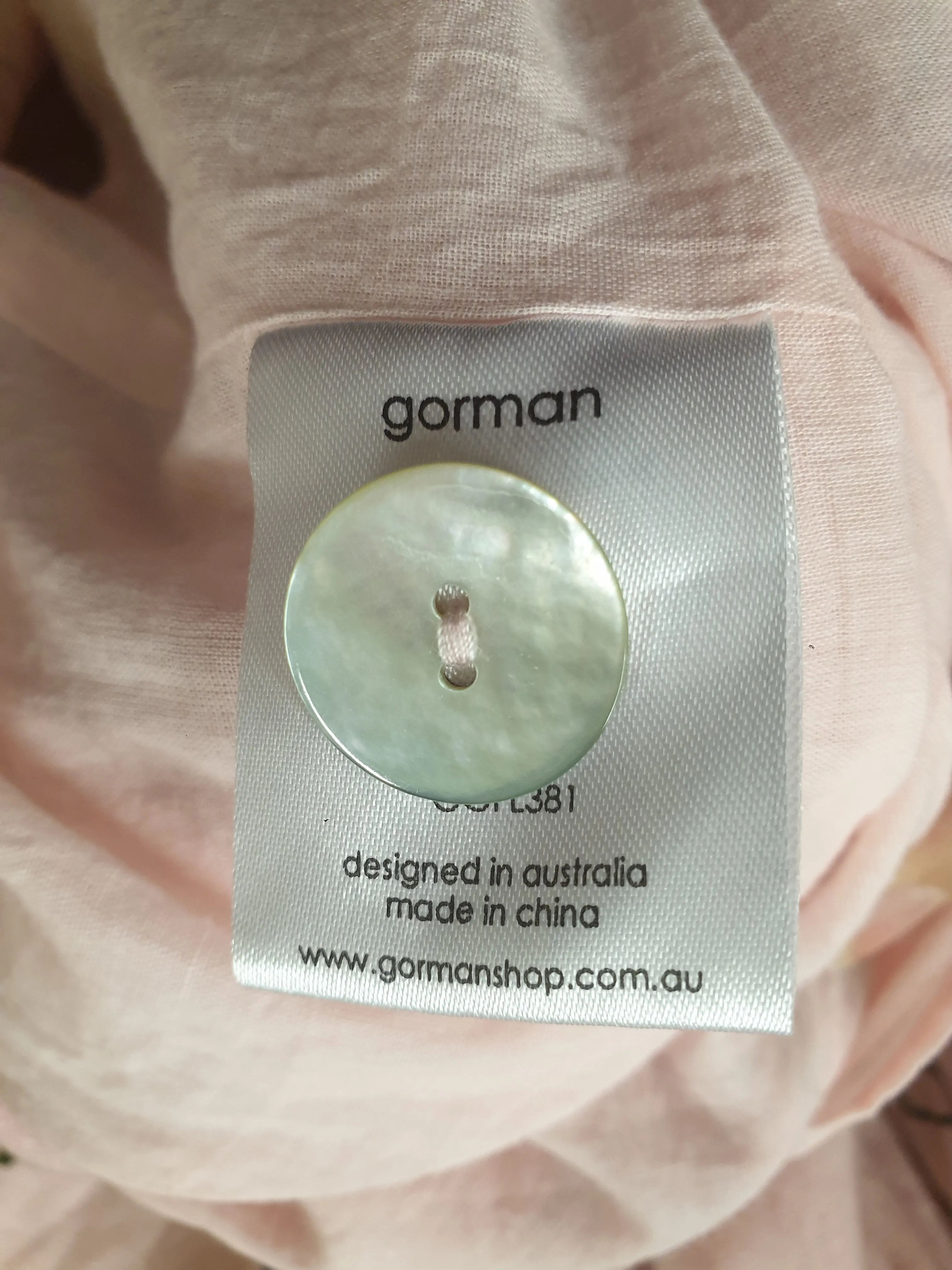 Gorman pink linen banana print skirt size 8