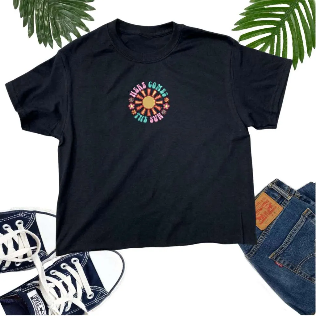 Here comes the sun Crop Top