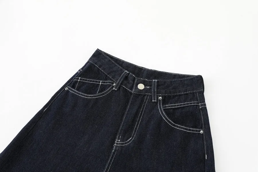 High-Quality Straight Leg Jeans for Women with Minimalist Style