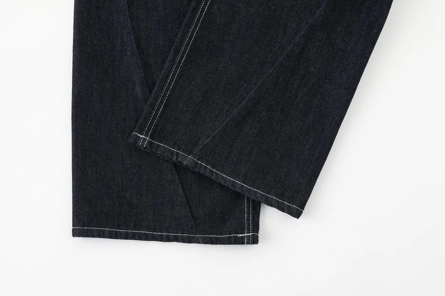High-Quality Straight Leg Jeans for Women with Minimalist Style