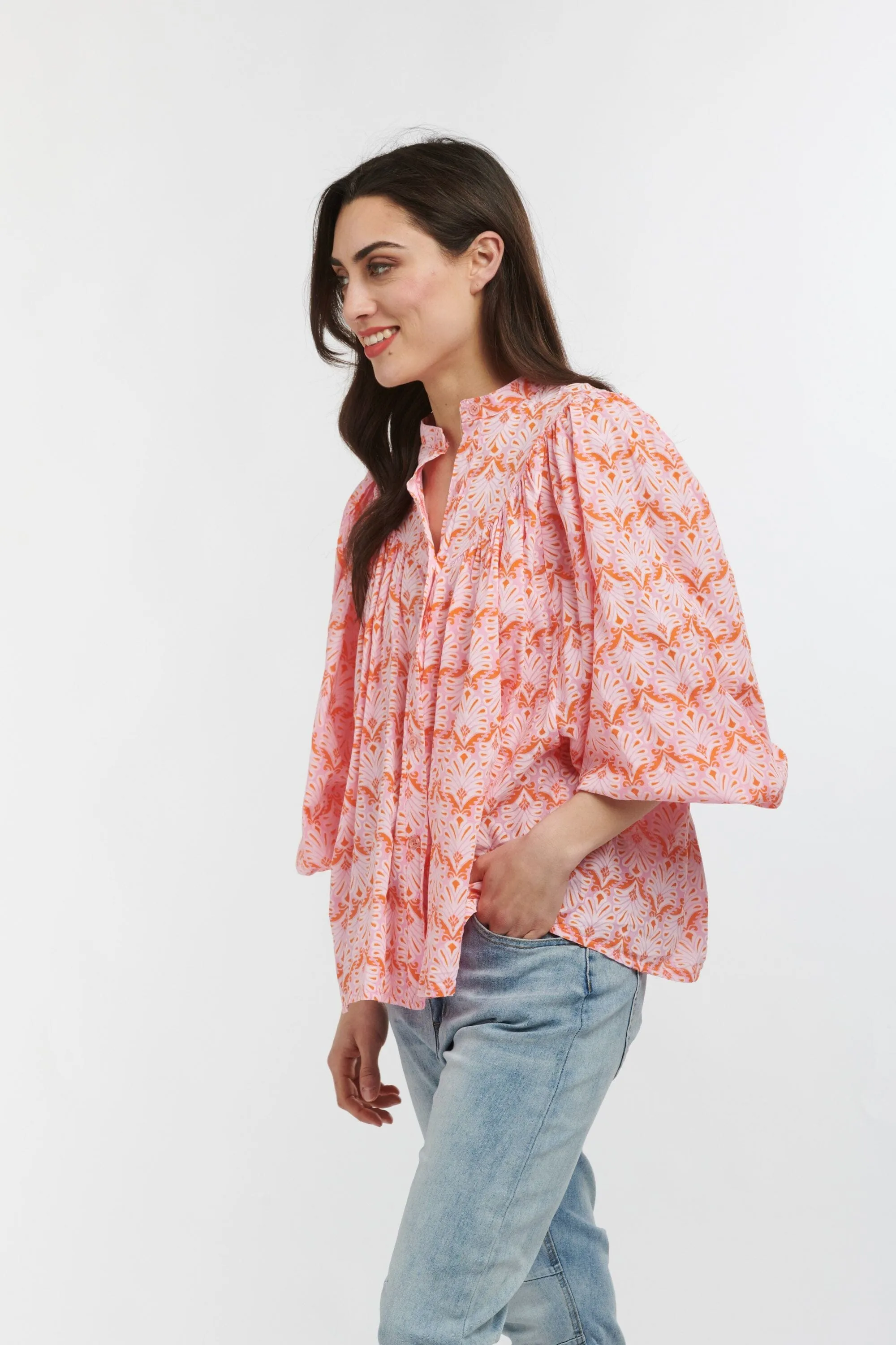 ITALIAN STAR Sybil Blouse - Feather Print Soft Pink Orange White