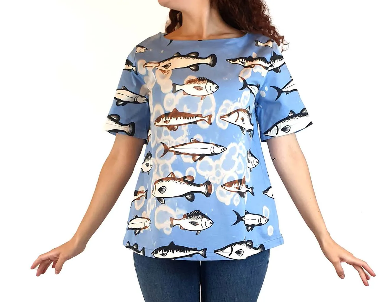 Jericho Road blue fish print size 10
