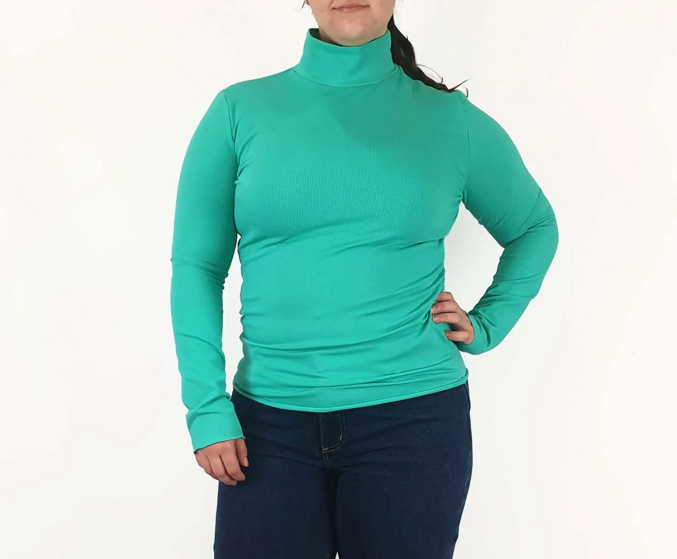 Jericho Road green rollneck top size 14