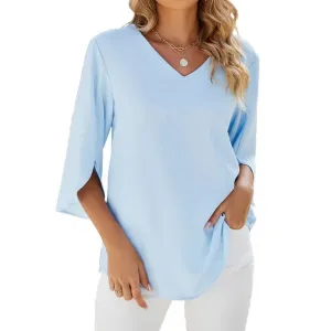 Lady blouse with v-neck and 3/4 sleeves