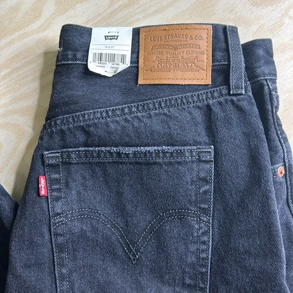 Levi's Premium Ribcage Straight Ankle Women’s Jeans