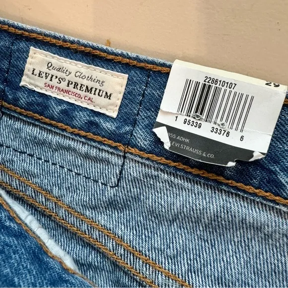 Levi's Premium Wedgie Jeans Button Fly High Rise 100% Cotton Size 29 NWT