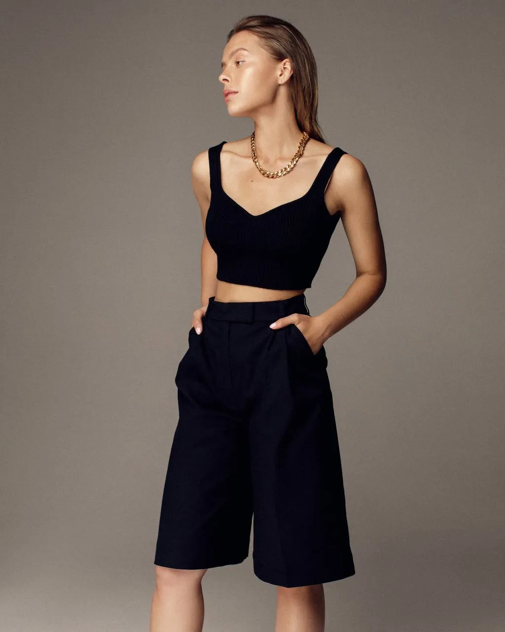 Long bermuda shorts