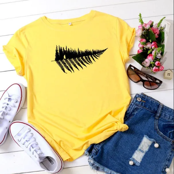 Luca – Feather Print Unisex T-Shirt