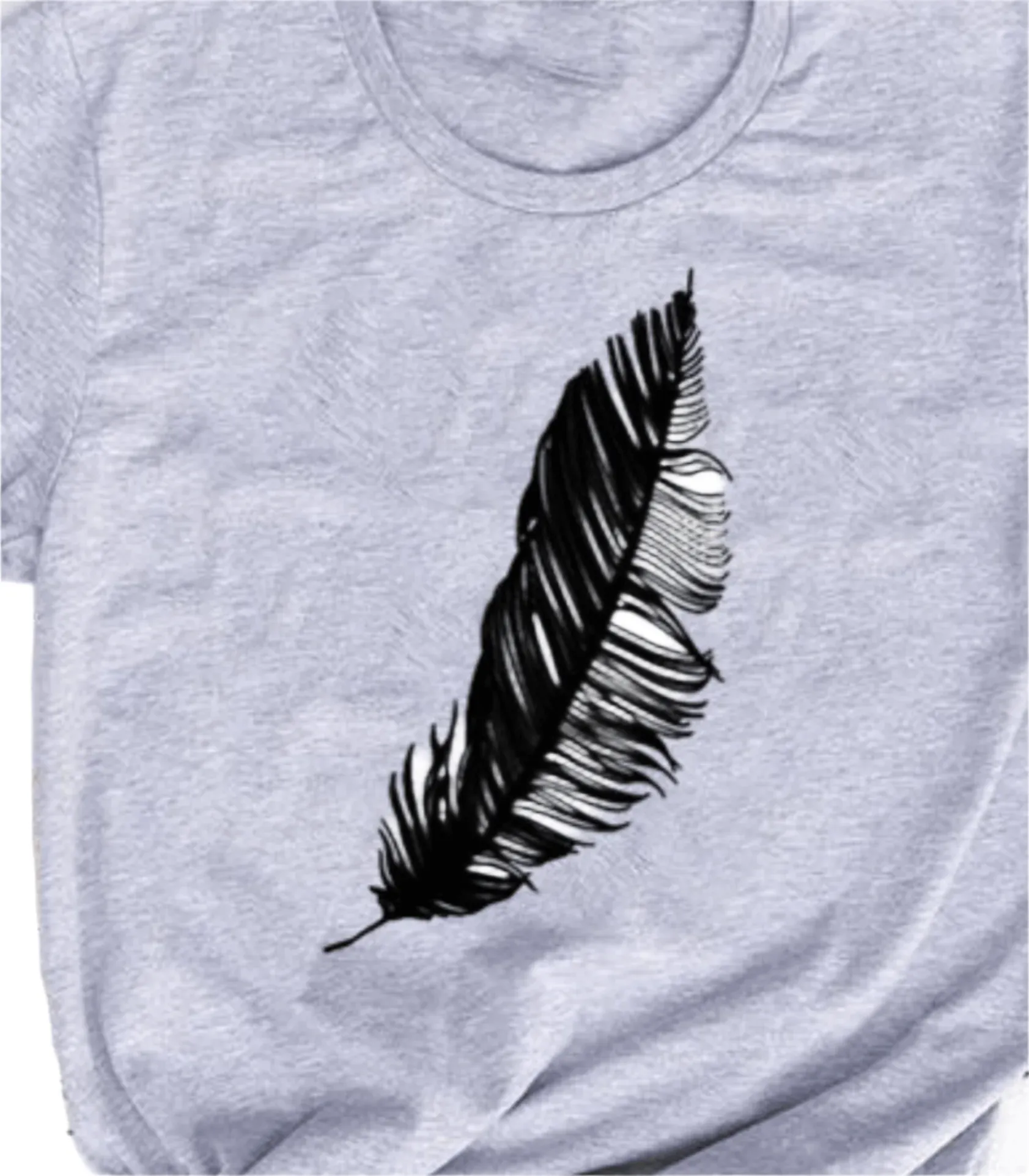Luca – Feather Print Unisex T-Shirt