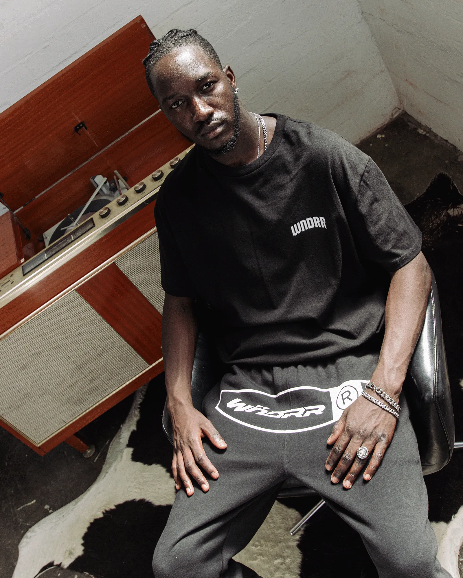 MAJOR BOX FIT TEE - BLACK