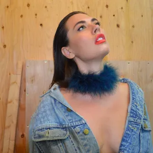 MARABOU FEATHER CHOKER