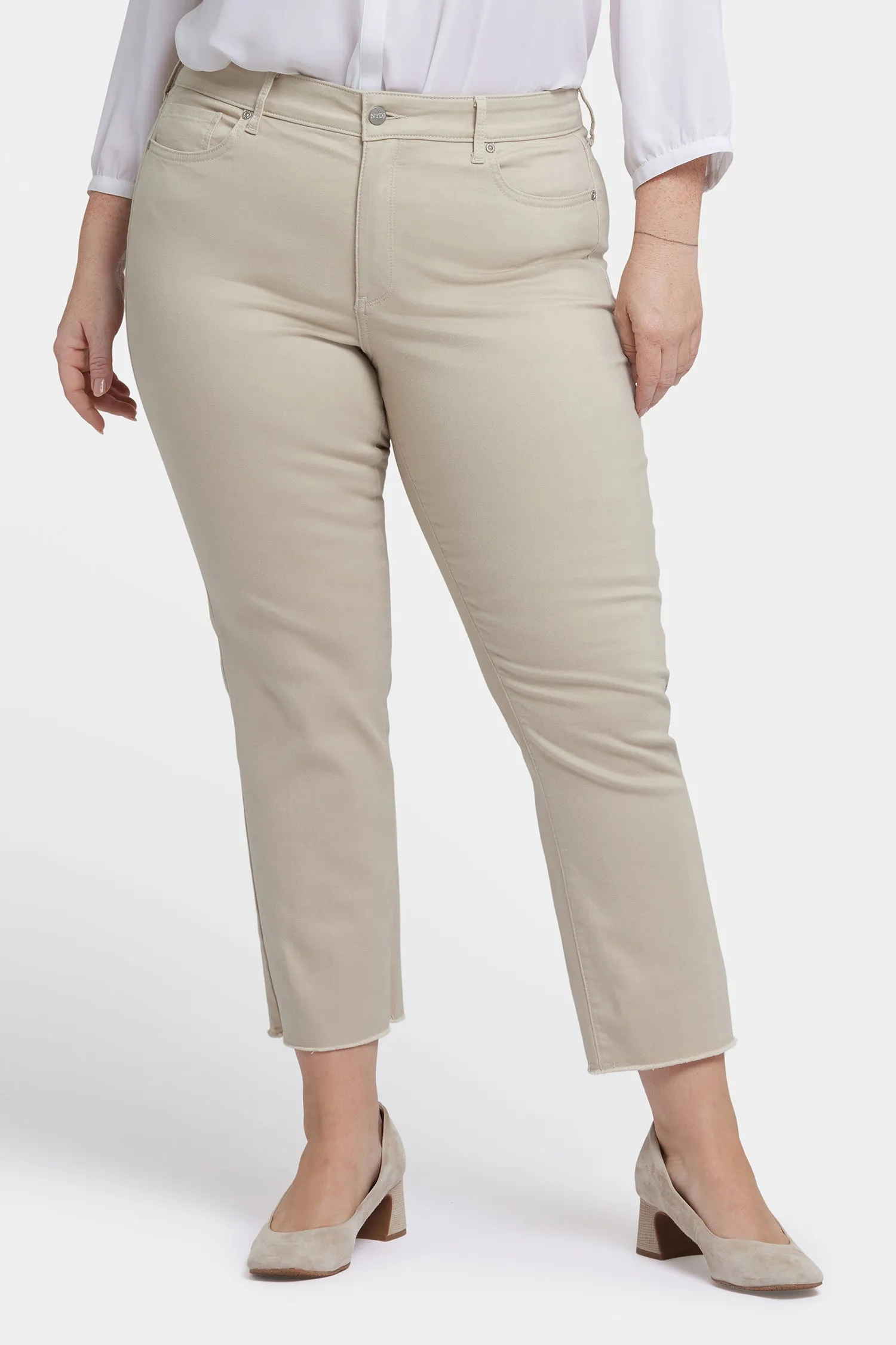 Marilyn Straight Ankle Jeans In Plus Size - Feather