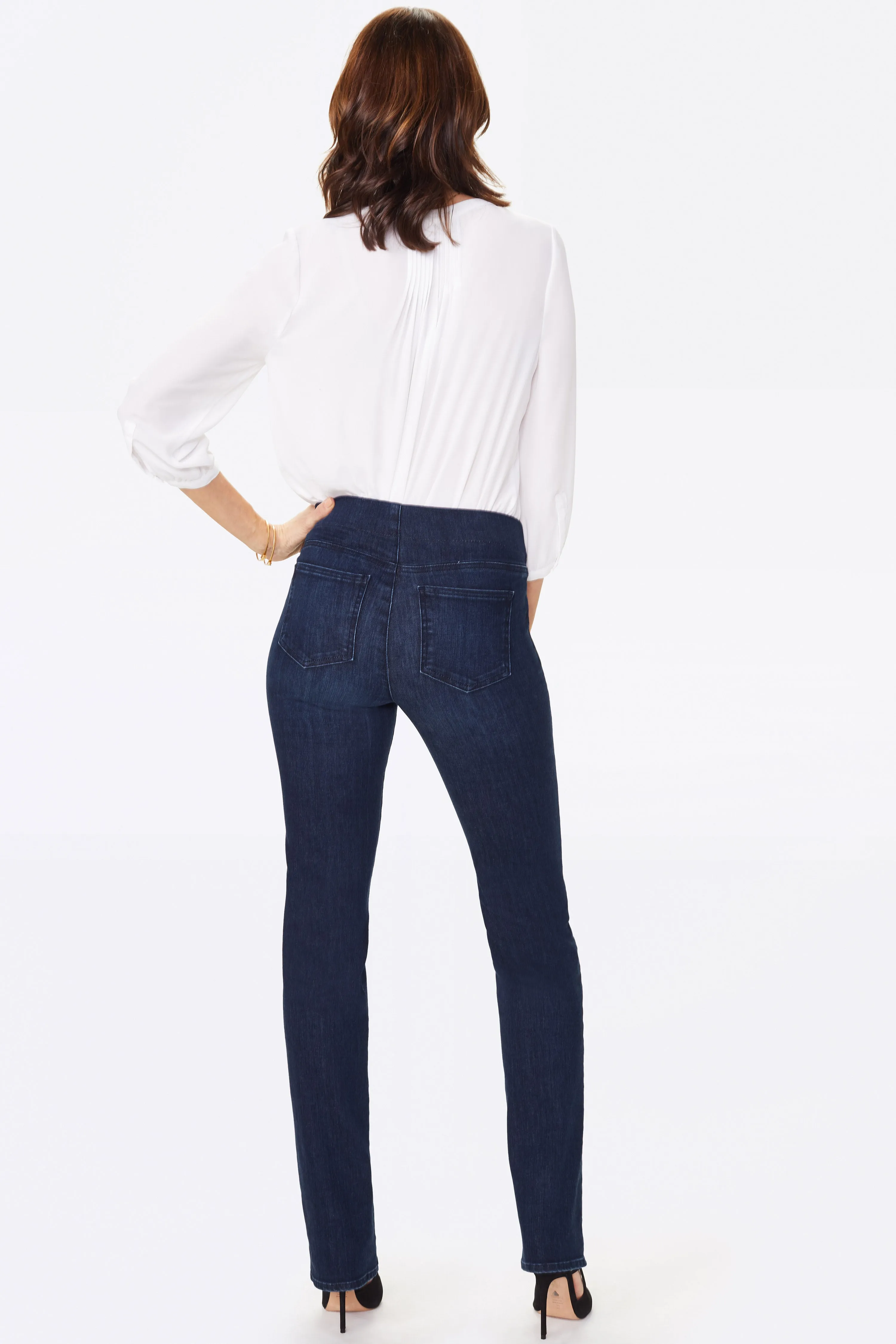 Marilyn Straight Pull-On Jeans - Clean Denslowe