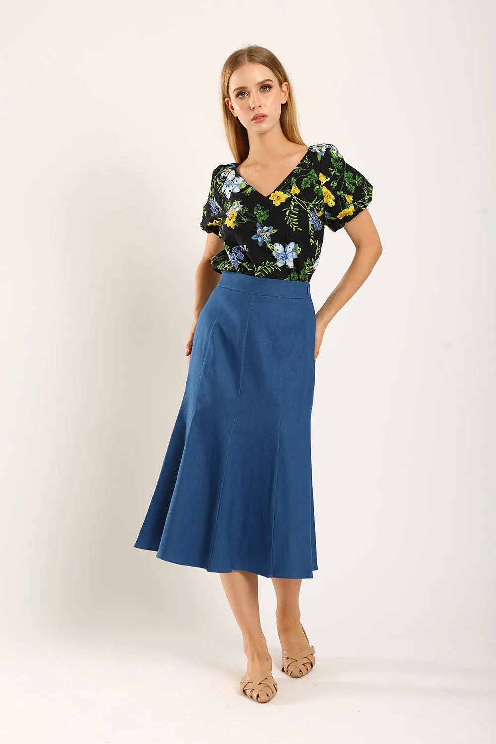 Merlyn Eyelet Top in Black Floral