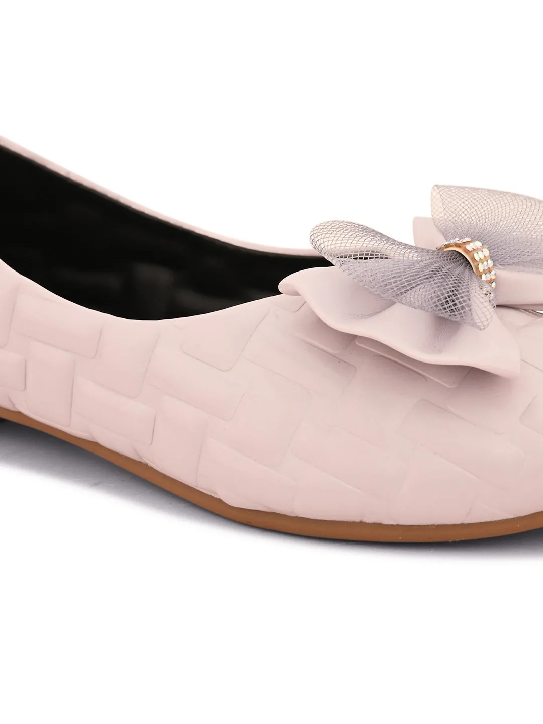 Mesh Bow with Elegant Design Textured Flats
