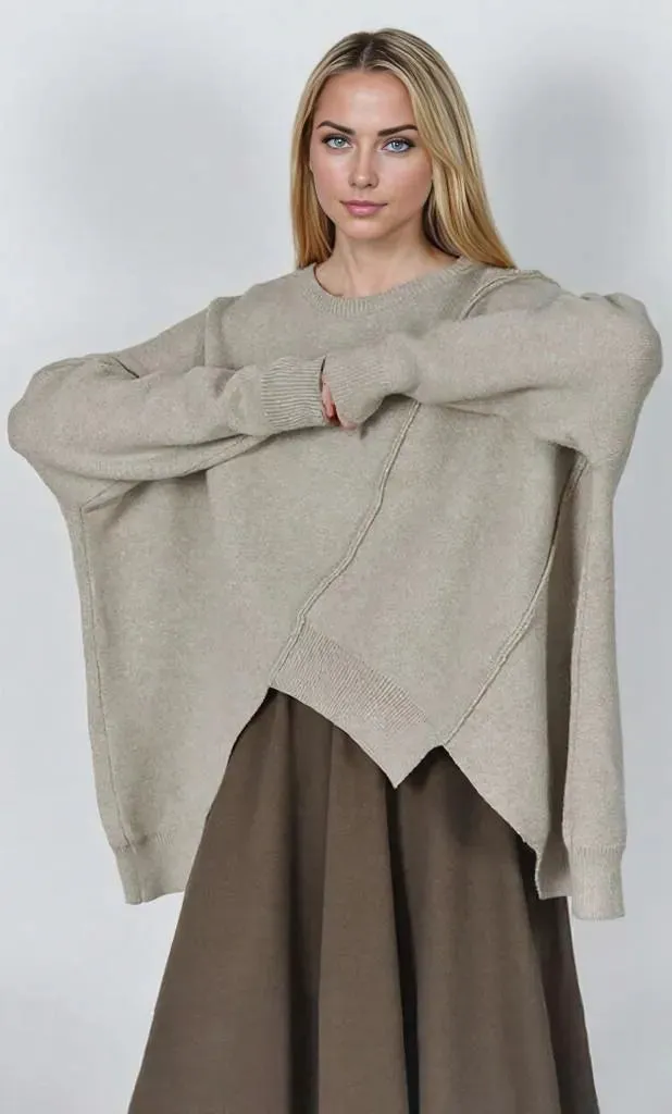 Minimalist Asymmetric Hem Pullover with Long Sleeves – Casual Cozy Fit