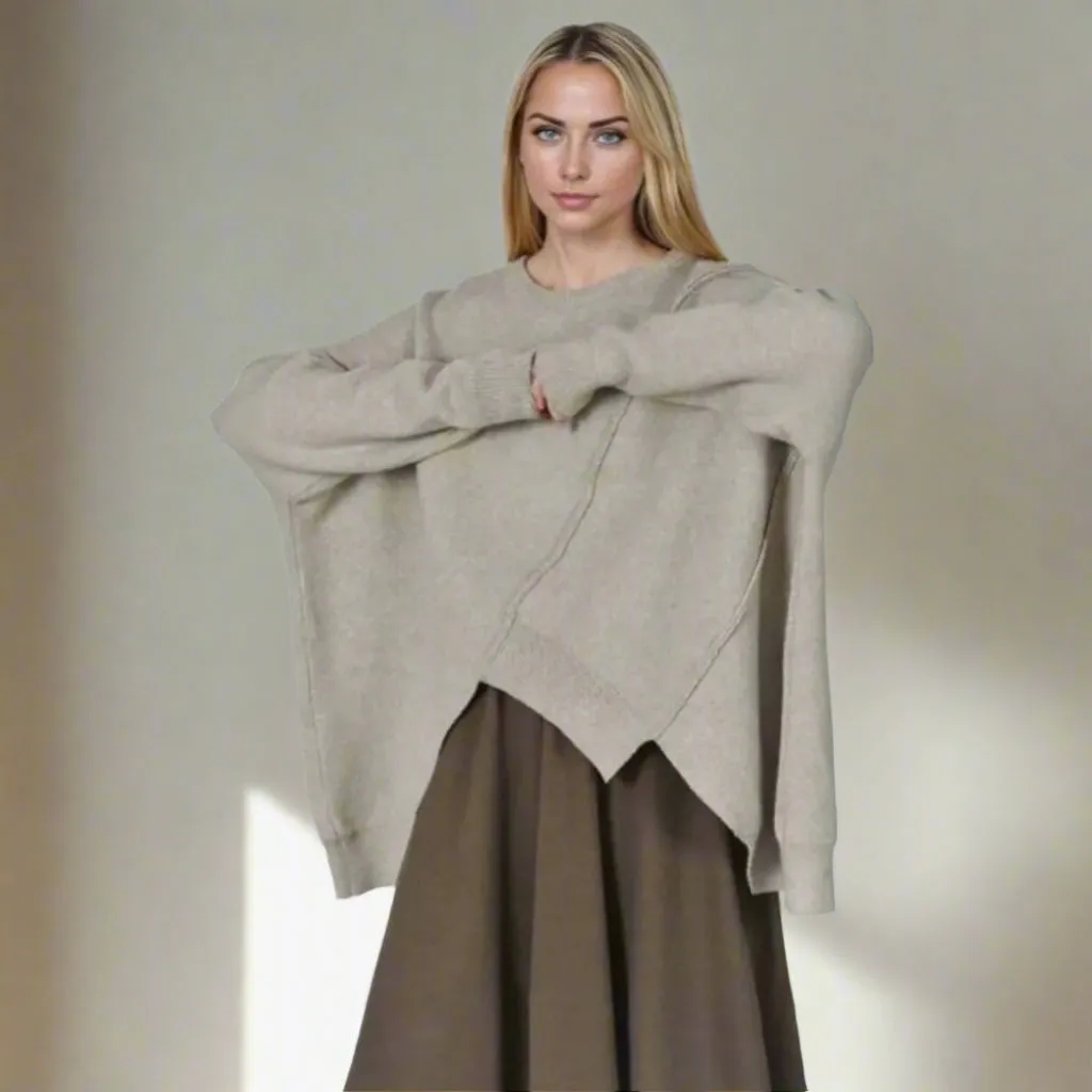 Minimalist Asymmetric Hem Pullover with Long Sleeves – Casual Cozy Fit