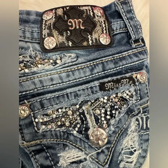MISS ME Slim Boot Cut Embellished Distressed Denim Jeans 26 x 31