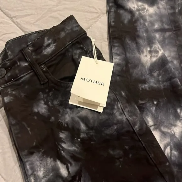 Mother Super Swooner Tie Dye Skinny Jeans in Winding Paths