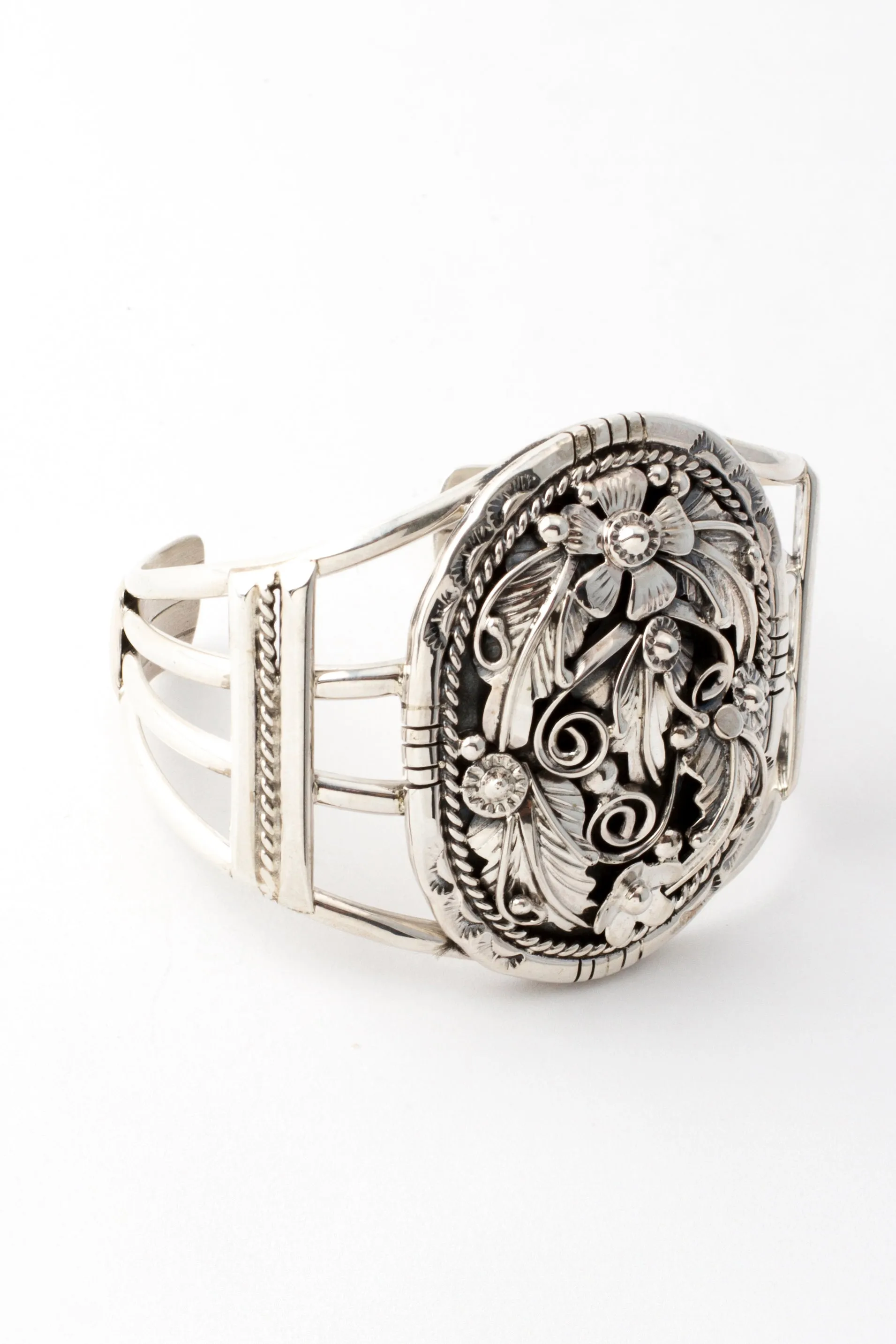 Navajo Sterling Silver Applique Oval Cuff