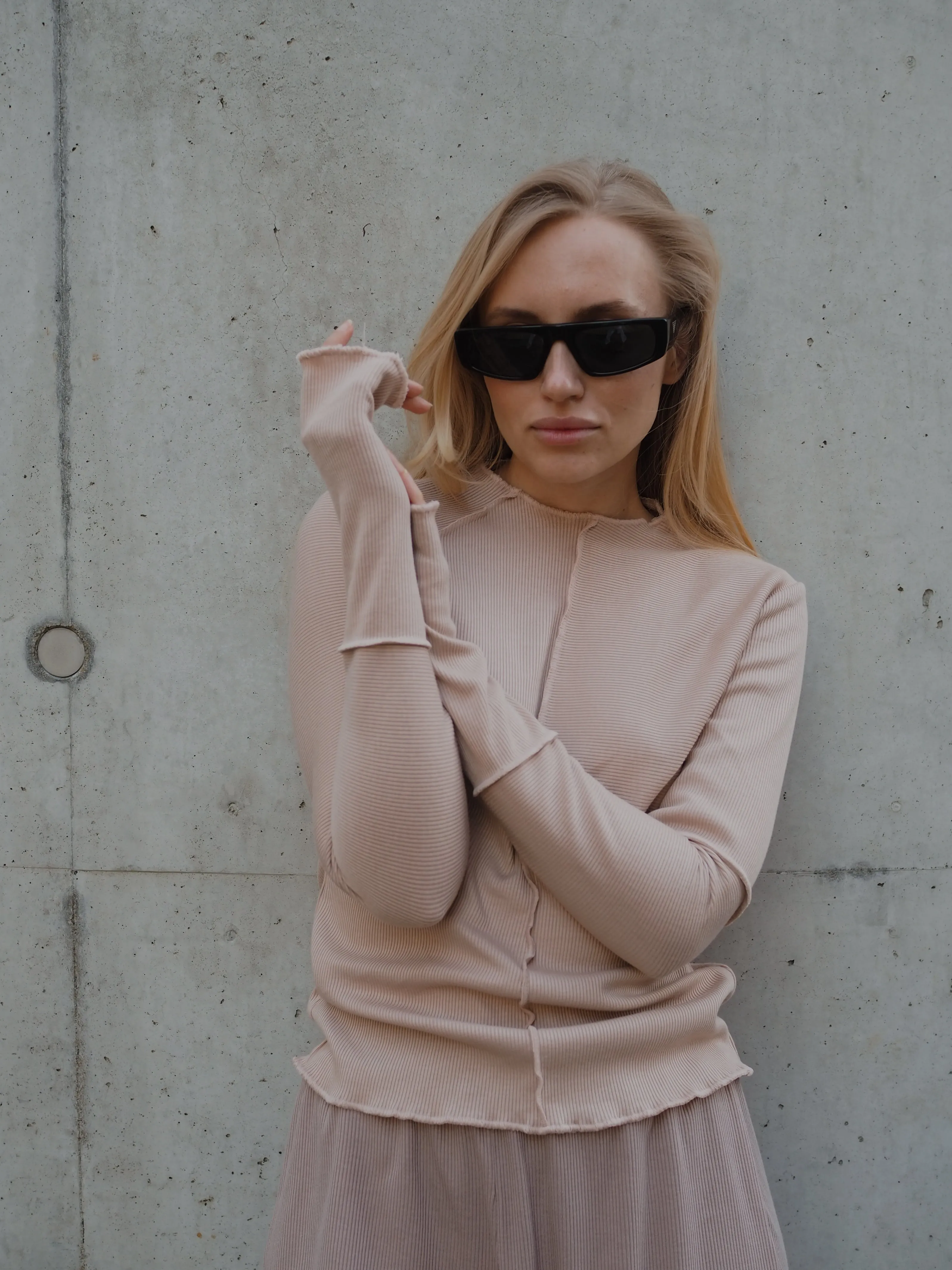 PERFECT LONG SLEEVE in Beige