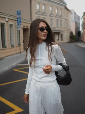 PERFECT LONGSLEEVE in White